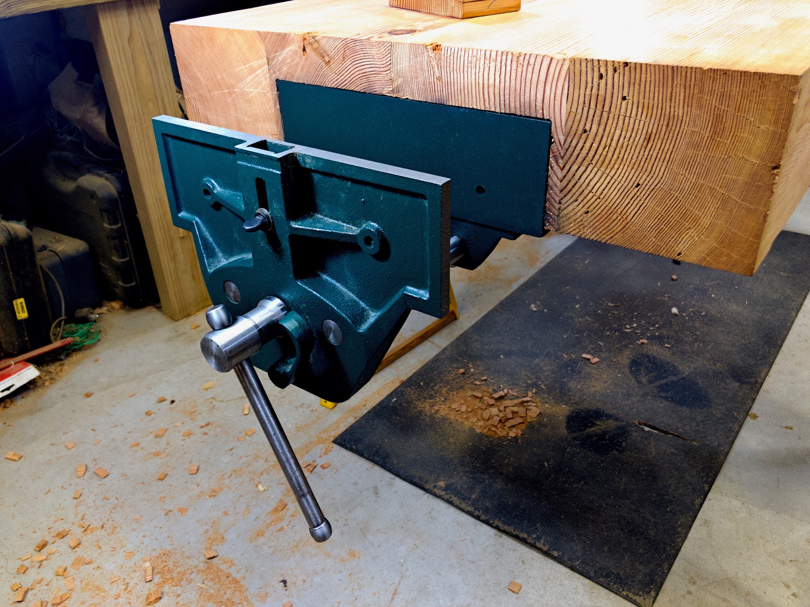 The vise installed in version 1.